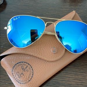 Ray-ban gold/blue aviators - polarized lenses